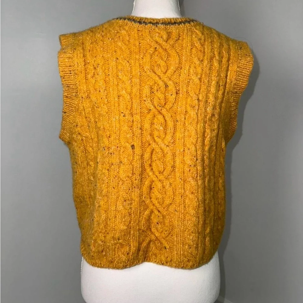 Vintage Abercrombie &‎ Fitch Reliable Outdoor Goods Cropped 100% Wool Vest Large